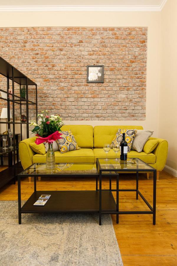 Appartamento Stylish Flat In The Heart Of Historical Center Timisoara Esterno foto