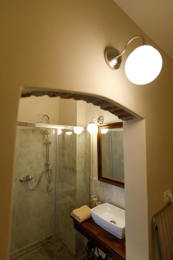 Appartamento Stylish Flat In The Heart Of Historical Center Timisoara Esterno foto